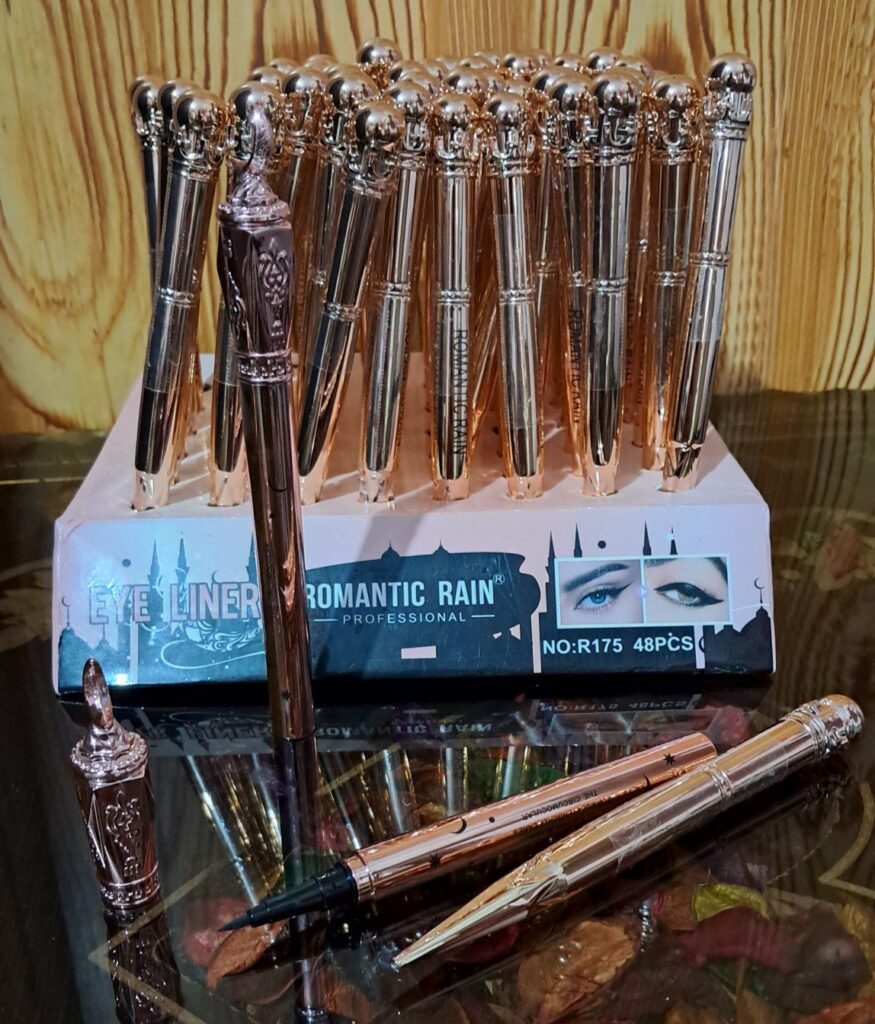 خط چشم ماژیکی برند رومانتیک راین