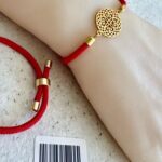 دستبند نخی قرمز