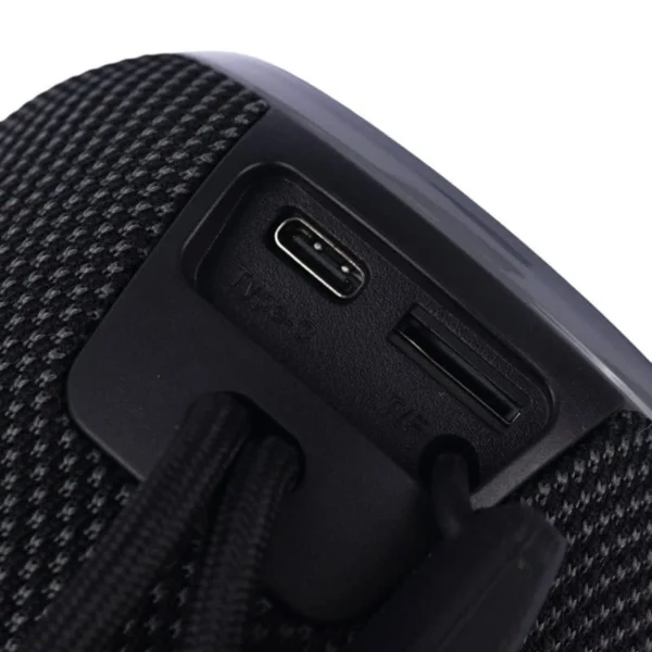 اسپیکر بلوتوثی قابل حمل وریتی مدل V-PS7026BT با نورپردازی RGB - Image 4